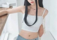 糖心小晗喵COS在线展示，带你领略可爱角色扮演的魅力！