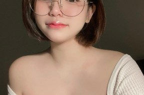 港片糖心炮弹在线观看：畅享经典港片的甜蜜与热血