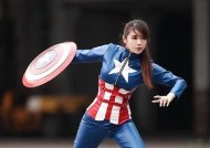 糖心COS在线欣赏：精彩角色扮演与美丽摄影合集