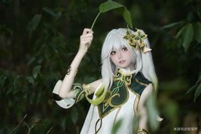 糖心视频精彩呈现：小草神COSPLAY魅力大揭秘